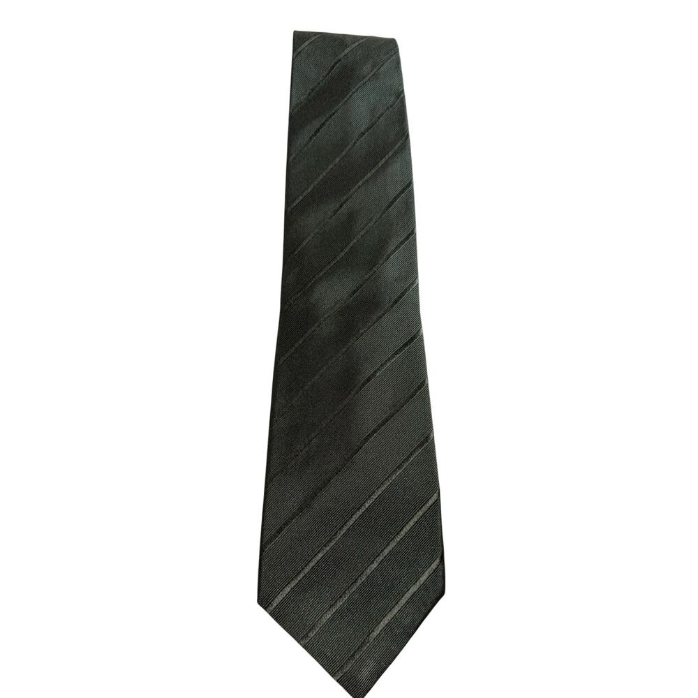 Tom James Filo A’Mano Green Stripe Tie Hand Tailored 100% Silk